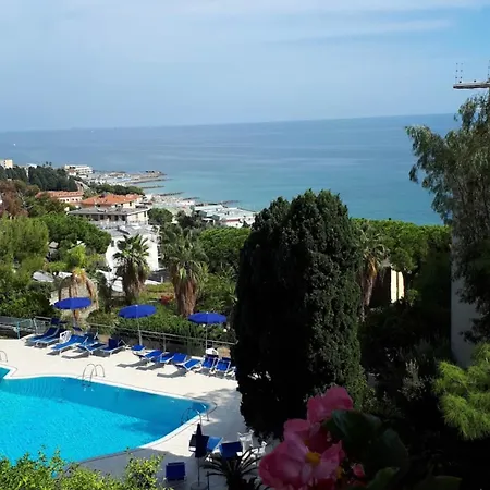Apartament Mamariviera Holidays - Casa Vista Mare Con Piscina