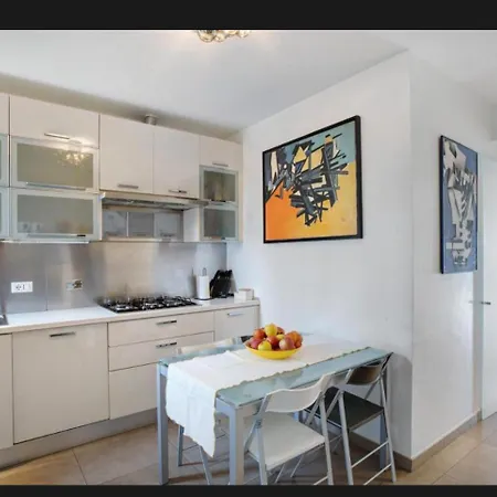 Mamariviera Holidays - Casa Vista Mare Con Piscina Διαμέρισμα Σαν Ρέμο