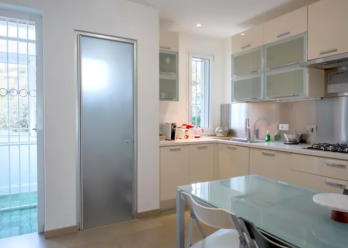 Mamariviera Holidays - Casa Vista Mare Con Piscina * San Remo