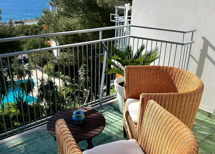 Apartamento Mamariviera Holidays - Casa Vista Mare Con Piscina San Remo