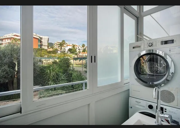 Mamariviera Holidays - Casa Vista Mare Con Piscina Apartamento