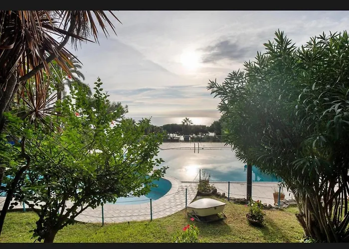 Apartamento Mamariviera Holidays - Casa Vista Mare Con Piscina San Remo