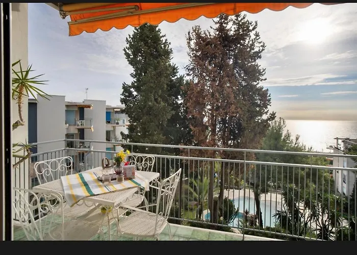 Mamariviera Holidays - Casa Vista Mare Con Piscina * San Remo